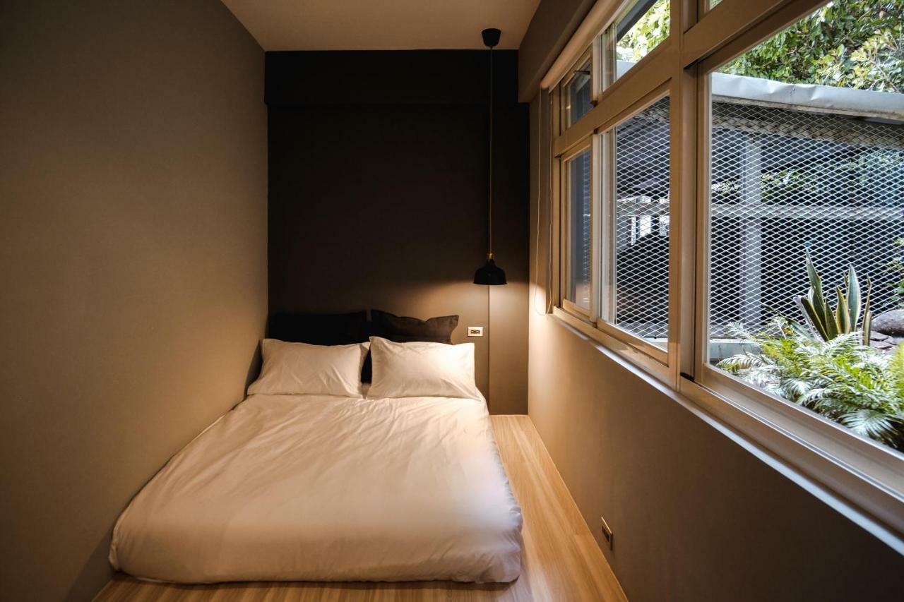 Spangle Inn Keelung Esterno foto